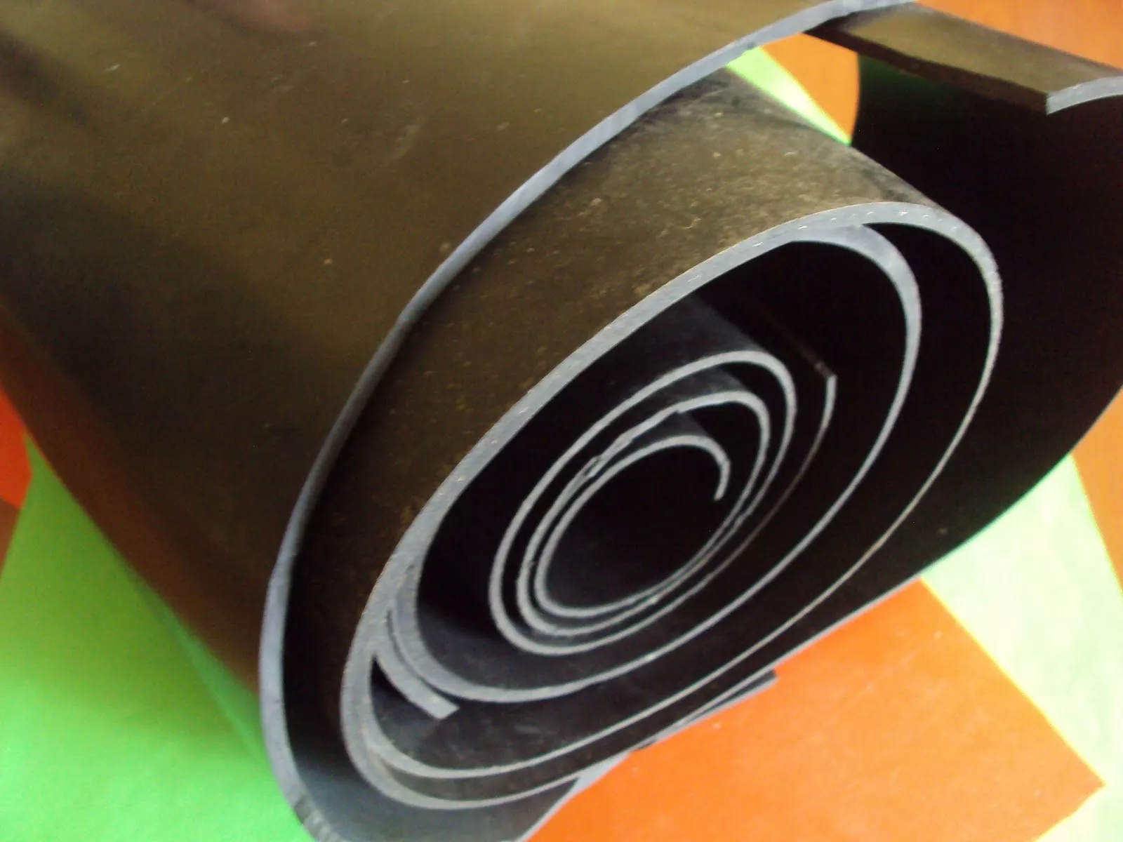 Technical rubber sheet EPDM-type, (heat/frost/acid/alkali resistant), up to 30 mm
